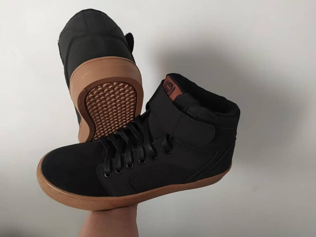 Tenis Casual Cano Alto Rola Reta Olimpic Ollie