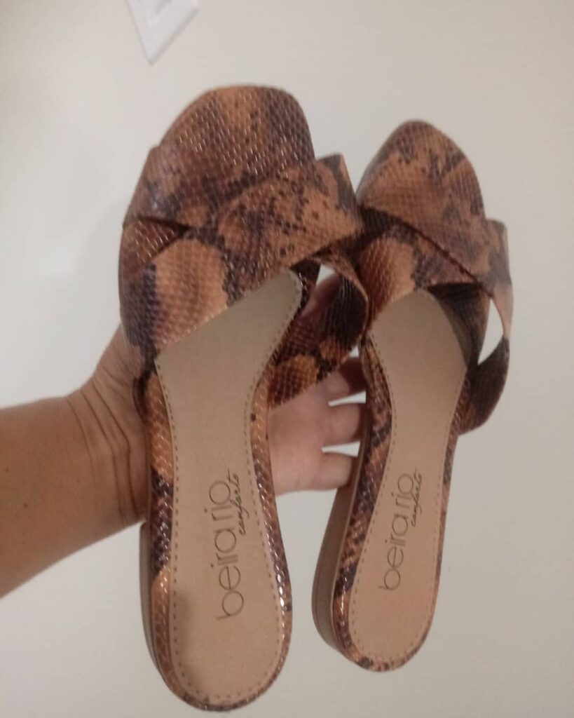 Rasteira Beira Rio Conforto Animal Print Textura Cobra