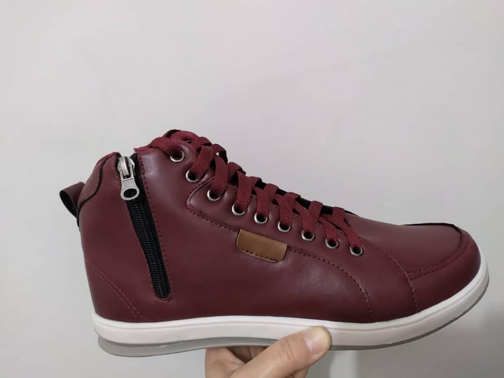 Bota Bordô com Ziper Funcional Actual