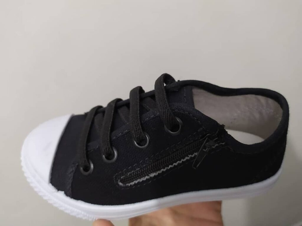 Tênis Casual Star com Zíper Lateral - Ortobessa