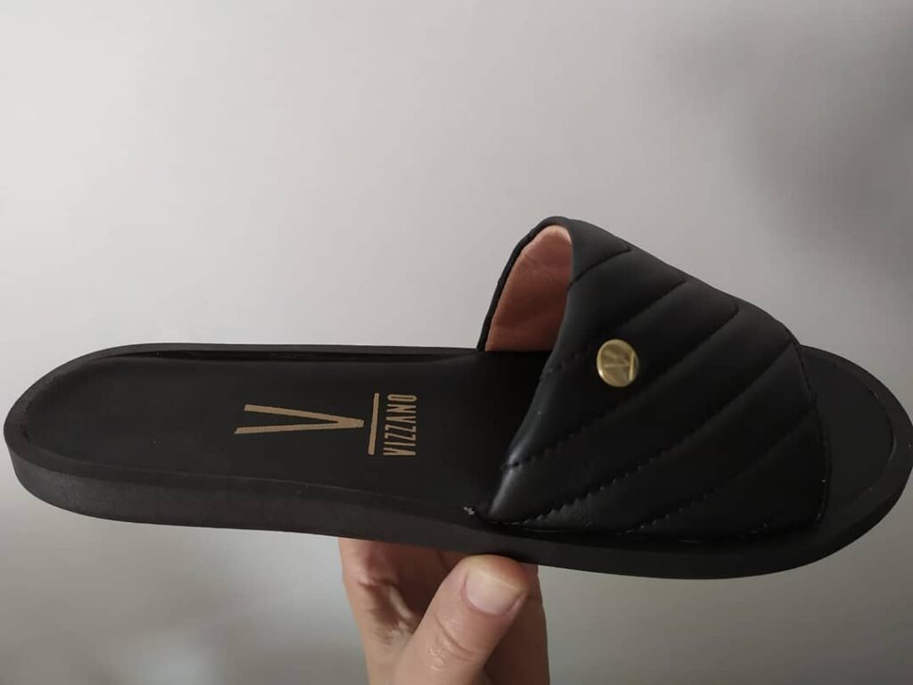 Chinelo Feminino Slide Metelassê Vizzano