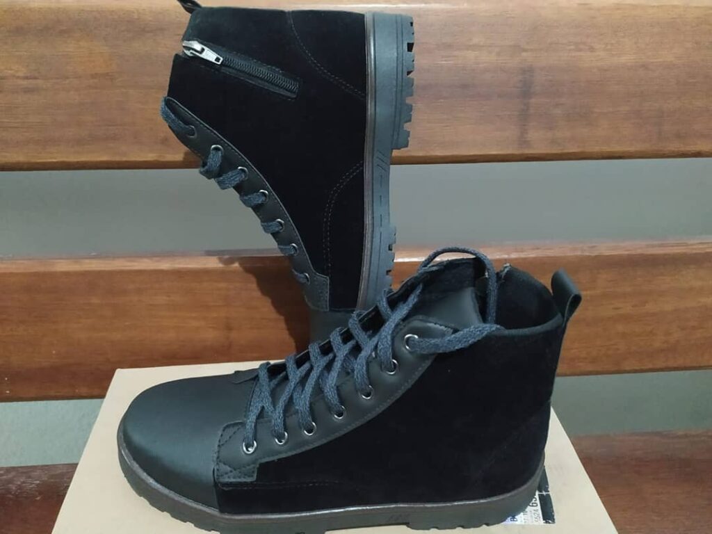 Bota FiveBlu Tratorada Preta