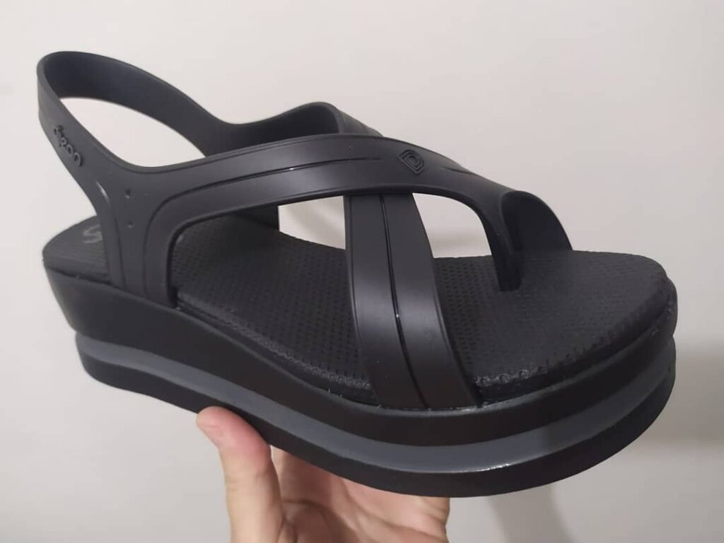 Sandália Azaleia Dijean Esportiva Flatform