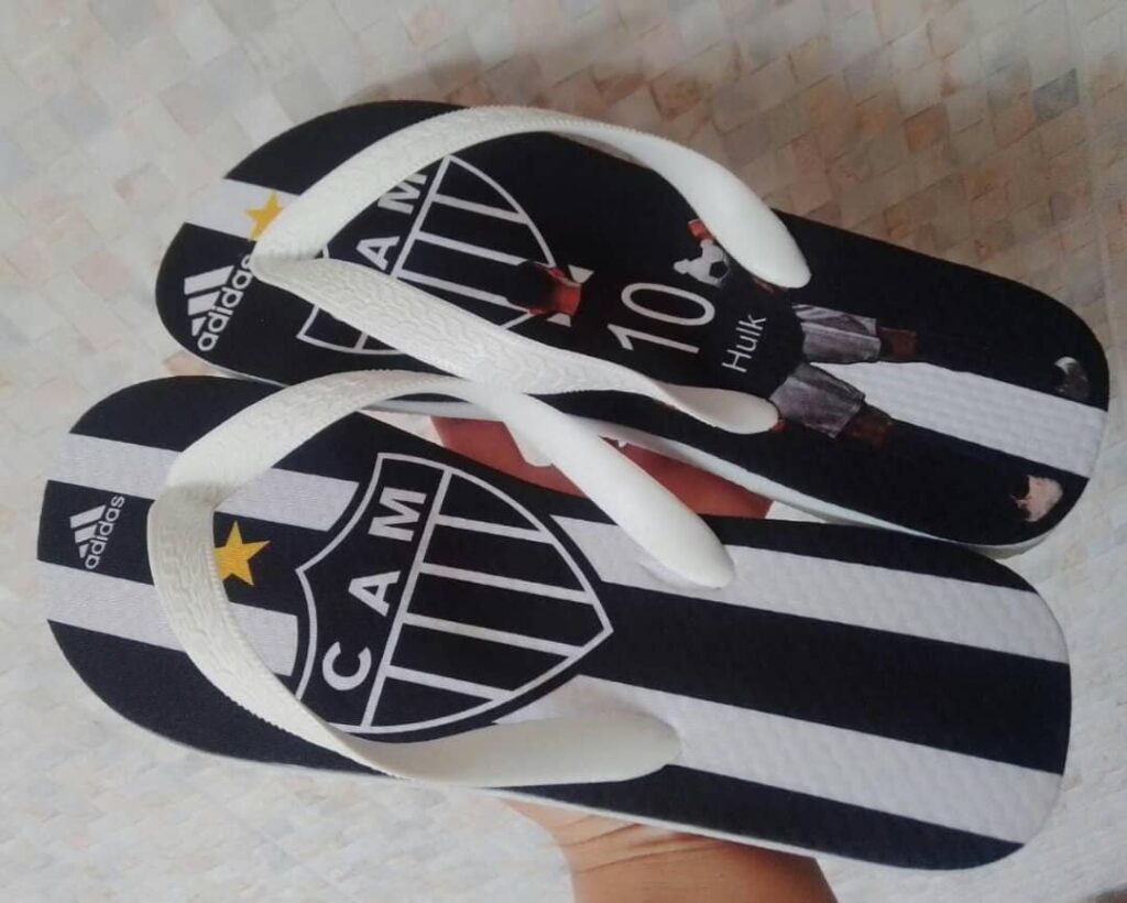 Chinelo Estampado Atlético Mineiro