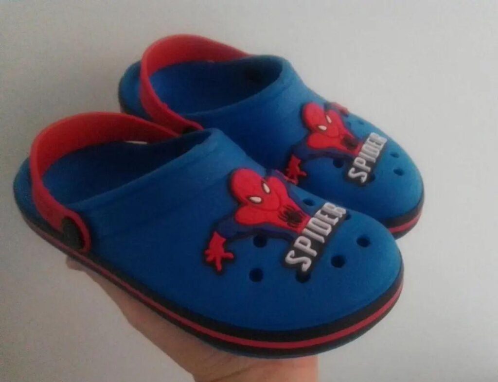 Babuche Infantil Personagens Homem-Aranha Azul