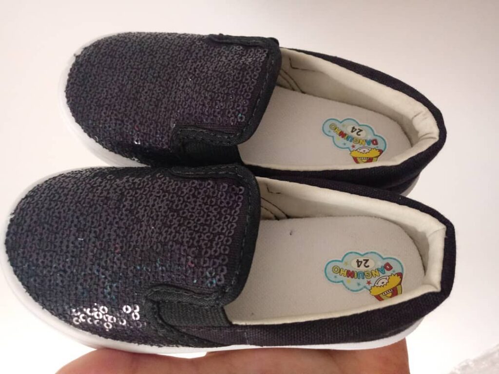 Tênis Slip On Danguinho Lantejolas Preto