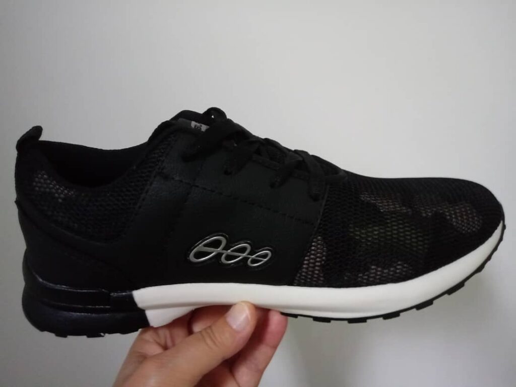 Tênis Esportivo Recorte Black Free Preto