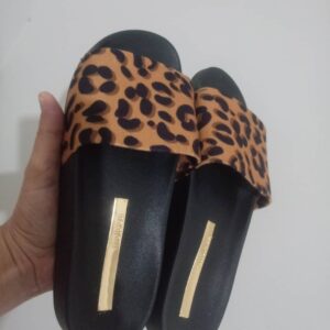 Chinelo Feminino Slide Estampa Animal Print Moleca