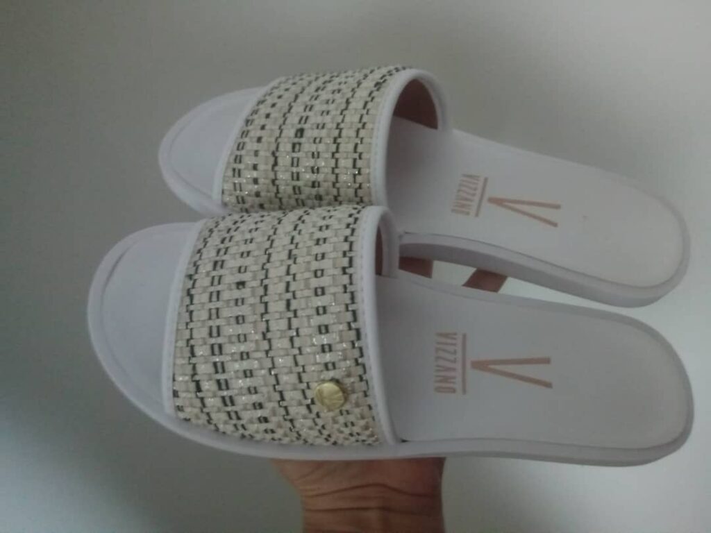 Chinelo Feminino Slide Gaspea Vizzano