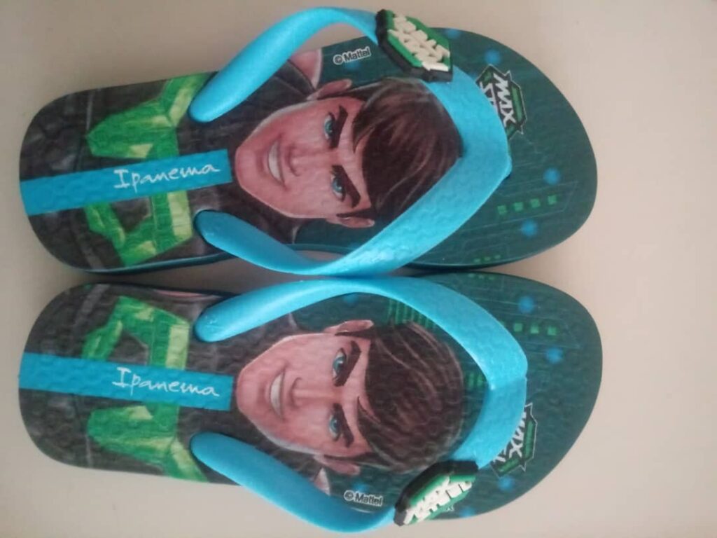 Chinelo Ipanema Max Steel
